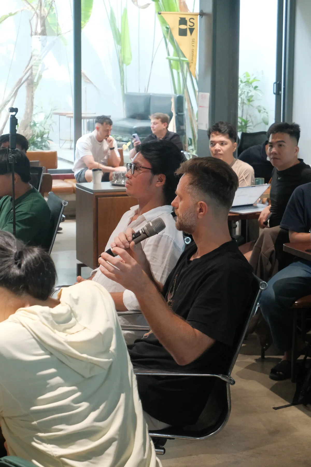Frontier Club AI Meetup #3 — photo 35